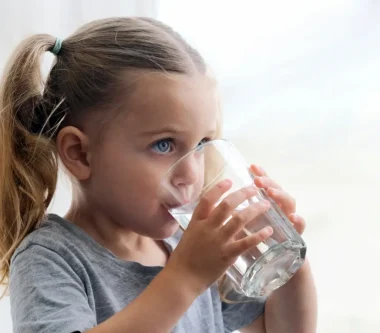 is it good to drink 3 litres of water a day